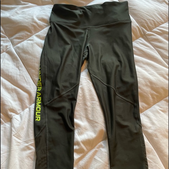 Under Armour Green Pants - Picture 2 of 4